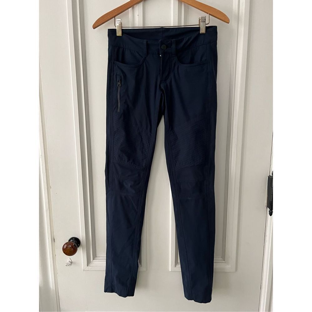 Lululemon navy blue ribbed riding pants leggings 4